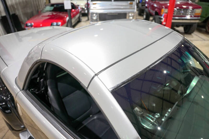 2005 Chevrolet SSR LS