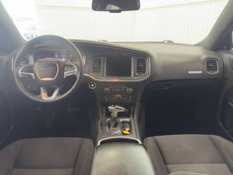 2017 Dodge Charger SXT