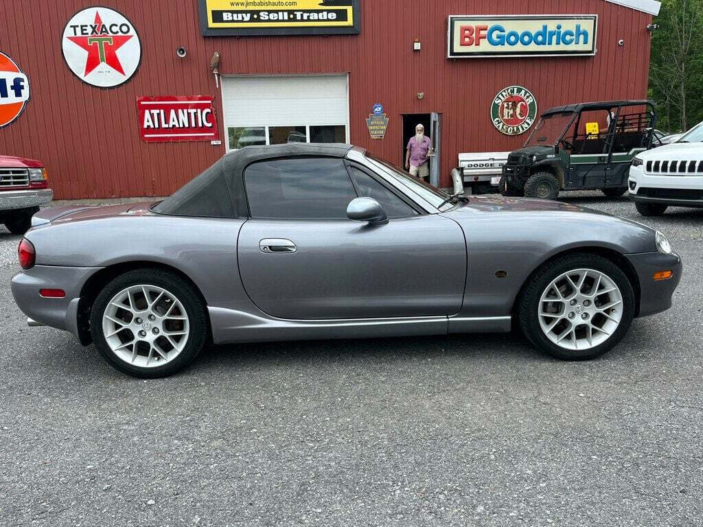 2002 Mazda MX-5 Miata 3