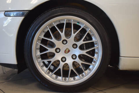 2000 Porsche 911 Carrera