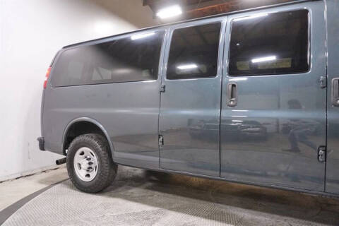 2017 Chevrolet Express LT 3500