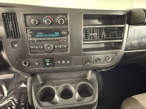 2016 Chevrolet Express LT 3500