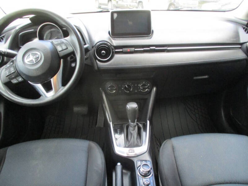 2016 Scion iA