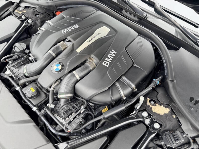 2017 BMW 7 Series 750i