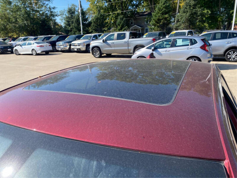 2023 Chrysler 300 S V6