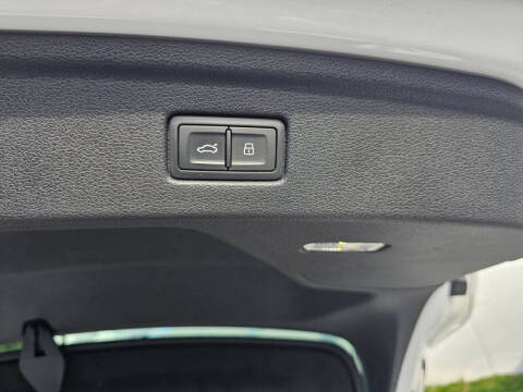 2019 Audi A5 Sportback quattro Premium Plus 45 TFSI