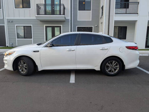 2017 Kia Optima LX Turbo