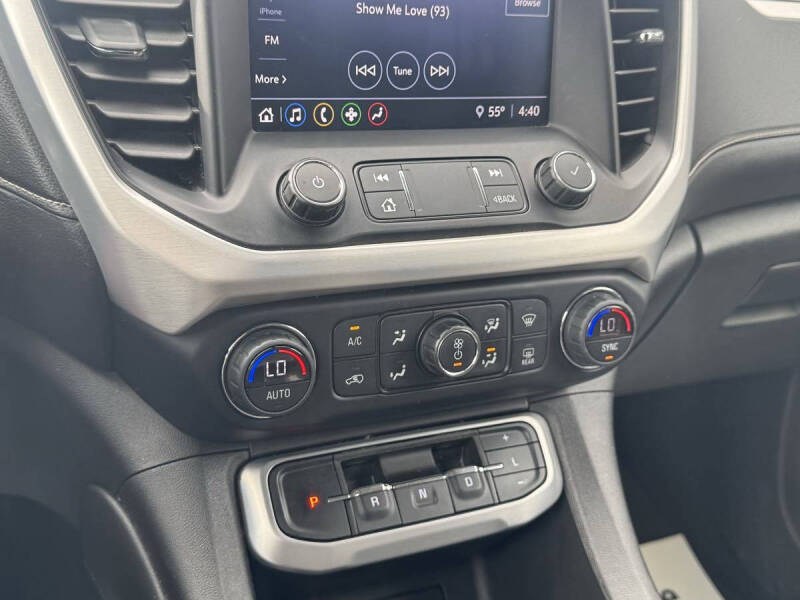 2020 GMC Acadia SLE