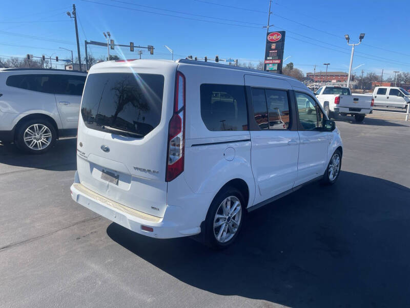 2017 Ford Transit Connect Titanium