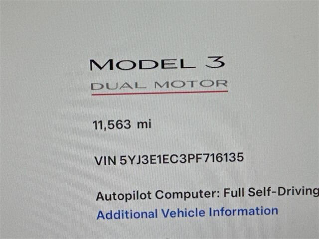 2023 Tesla Model 3 Performance
