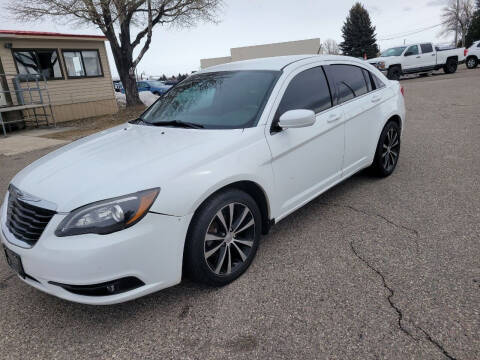 2013 Chrysler 200 for sale at Revolution Auto Group in Idaho Falls ID