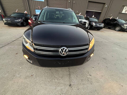2013 Volkswagen Tiguan SE 4Motion