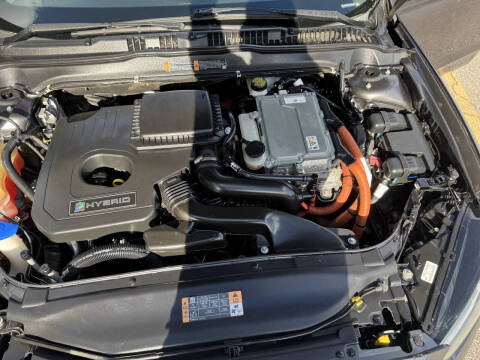 2015 Ford Fusion Hybrid S