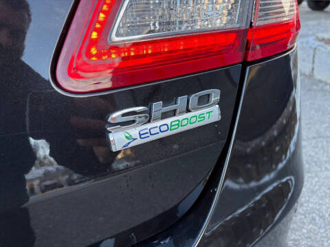 2015 Ford Taurus SHO