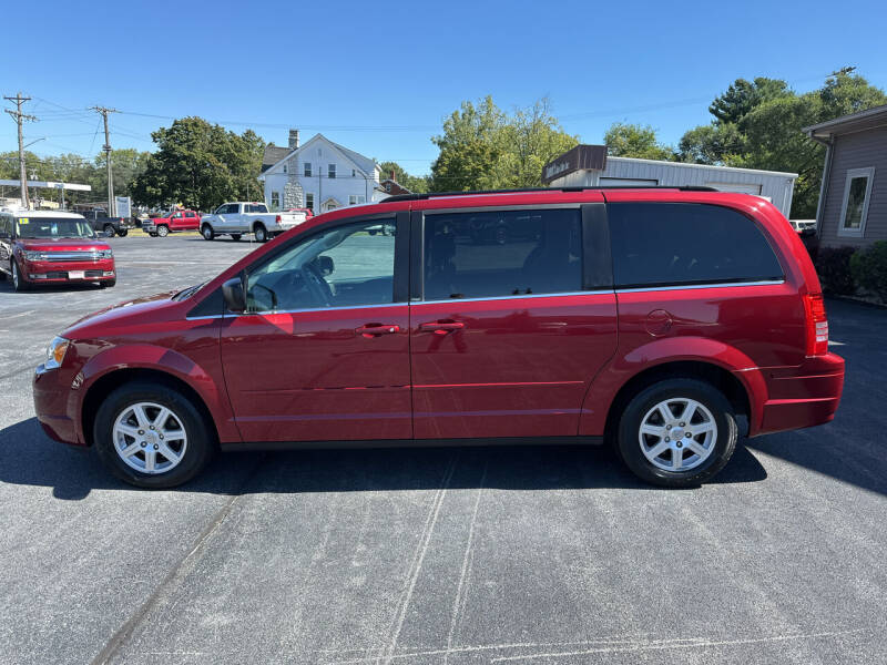 2010 Chrysler Town and Country for sale at Snyders Auto Sales in Harrisonburg VA