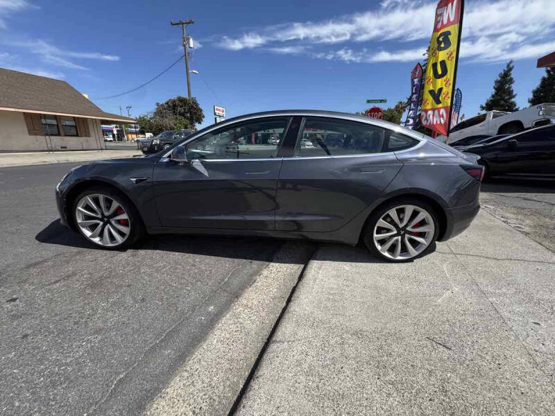 2018 Tesla Model 3 Performance
