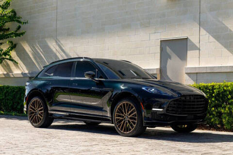 2025 Aston Martin DBX 707