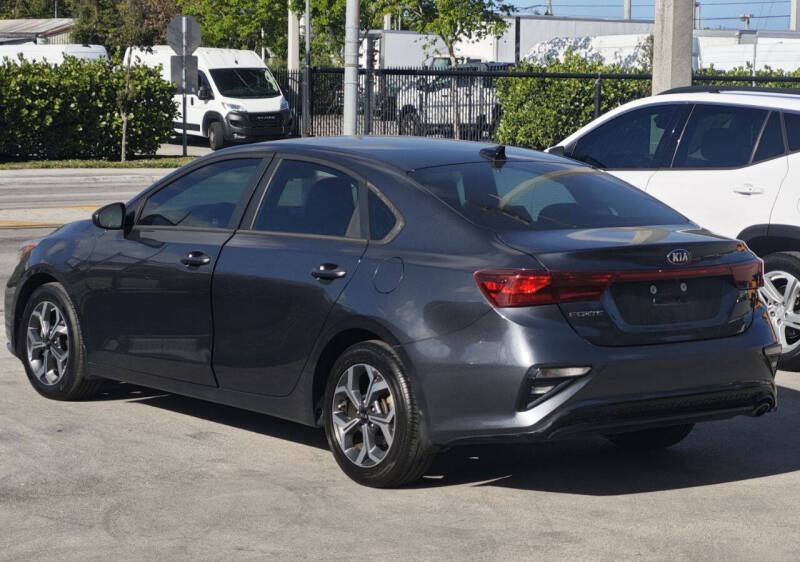 2021 Kia Forte LXS