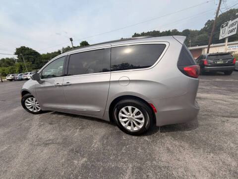 2017 Chrysler Pacifica