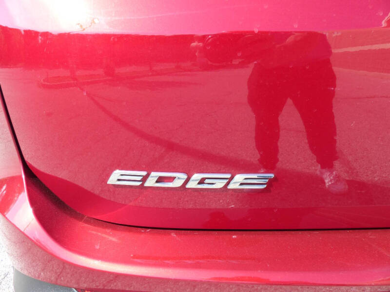 2018 Ford Edge Titanium