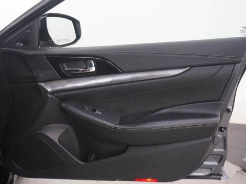 2023 Nissan Maxima