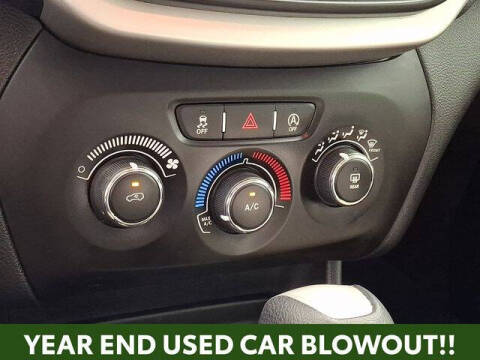 2017 Jeep Cherokee Sport