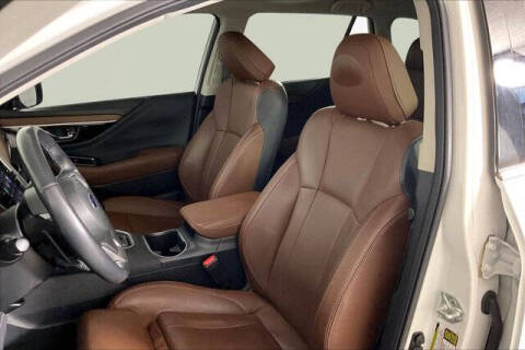 2022 Subaru Outback Touring XT