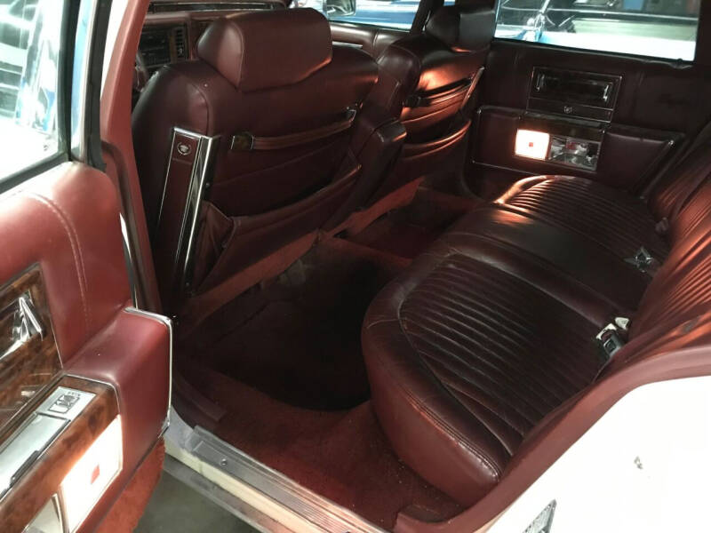 1990 Cadillac Brougham