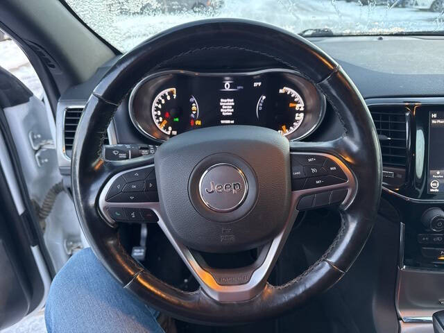 2020 Jeep Grand Cherokee Laredo E