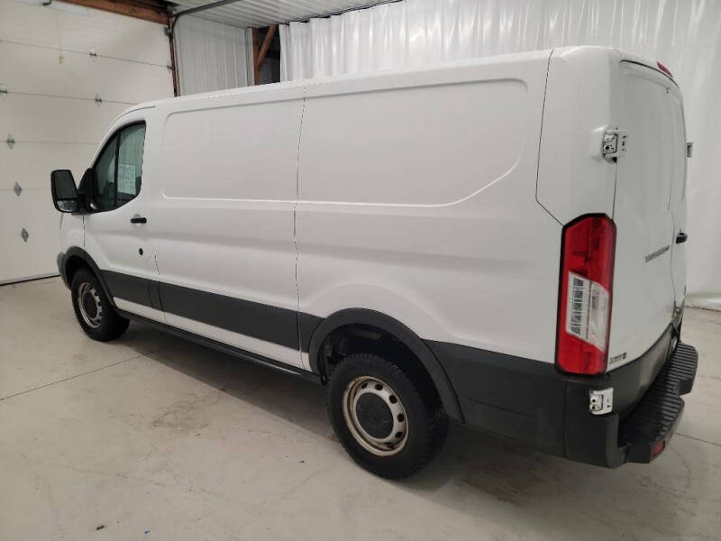 2017 Ford Transit Van Base photo 18