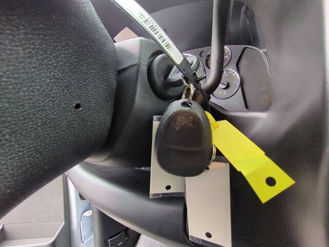 2025 Chevrolet Express 2500