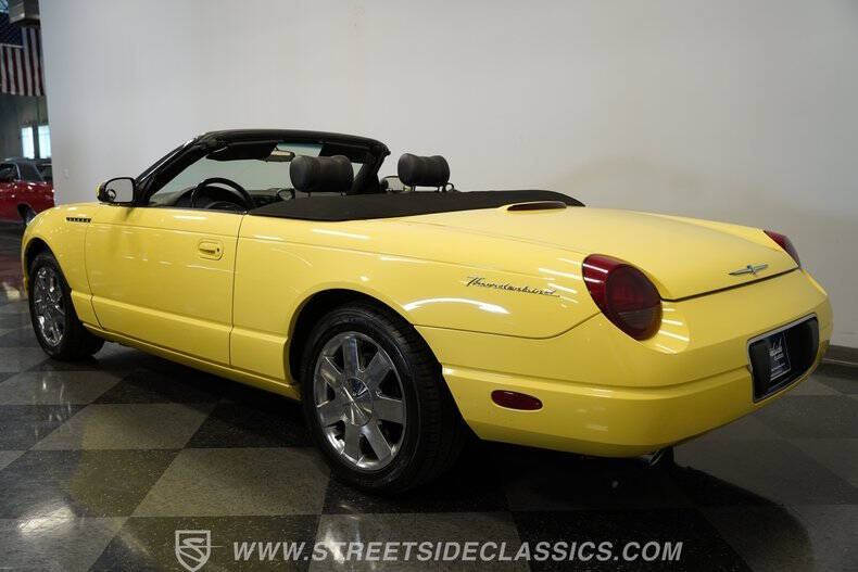 2002 Ford Thunderbird Deluxe