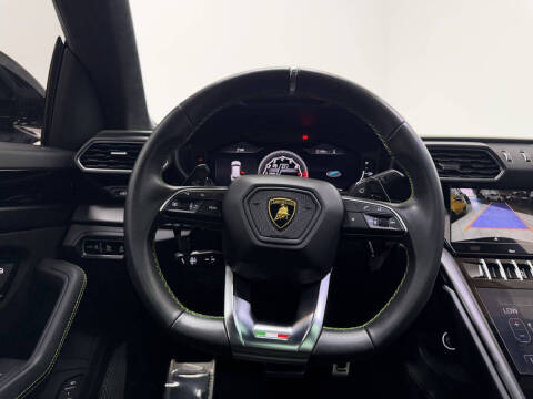 2021 Lamborghini Urus