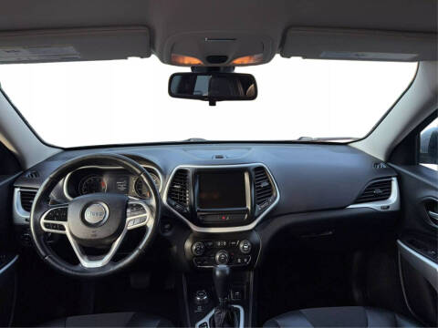 2018 Jeep Cherokee Latitude Plus