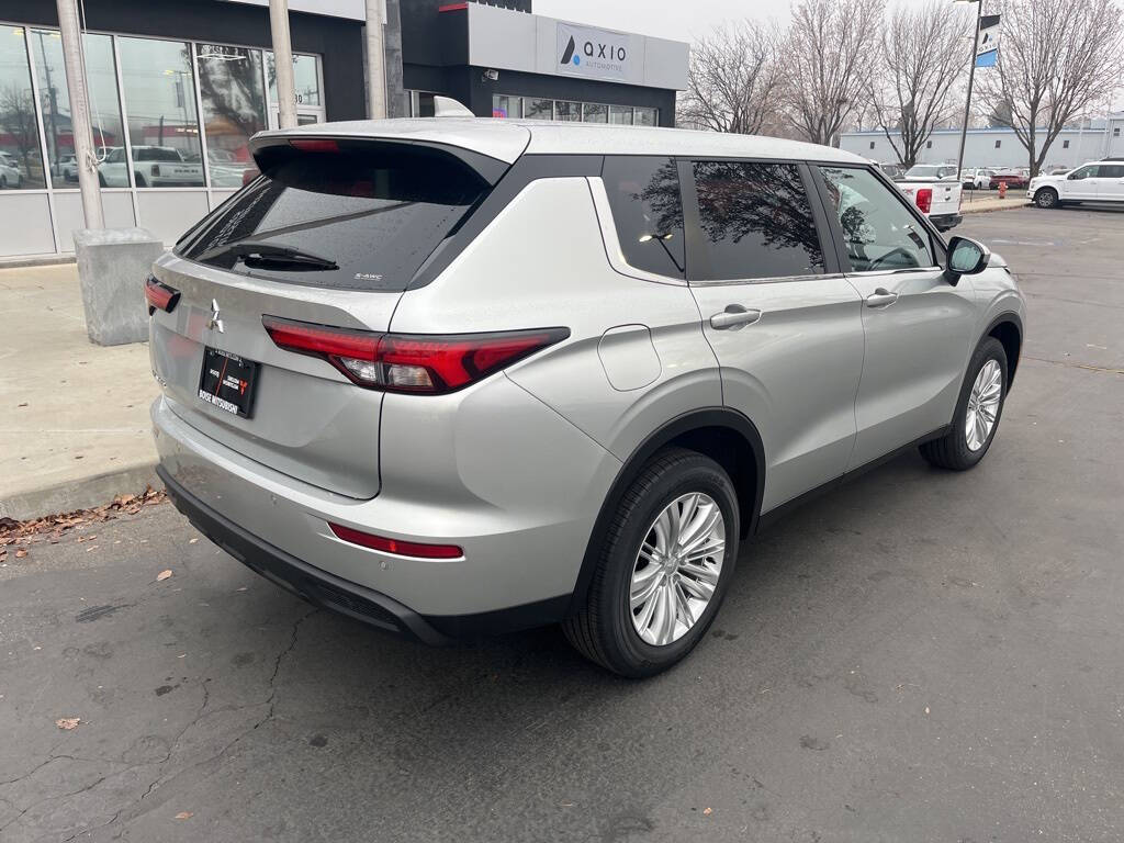 2024 Mitsubishi Outlander for sale at Axio Auto Boise in Boise, ID