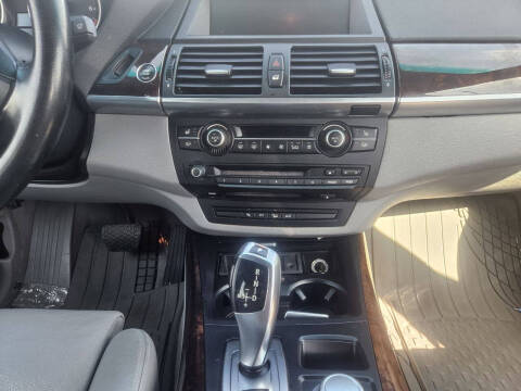 2008 BMW X5 4.8i