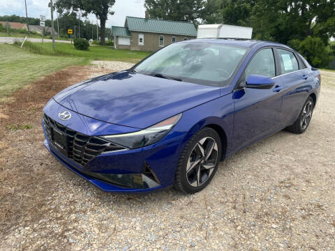 2022 Hyundai Elantra for sale at Dependable Auto in Fort Atkinson WI