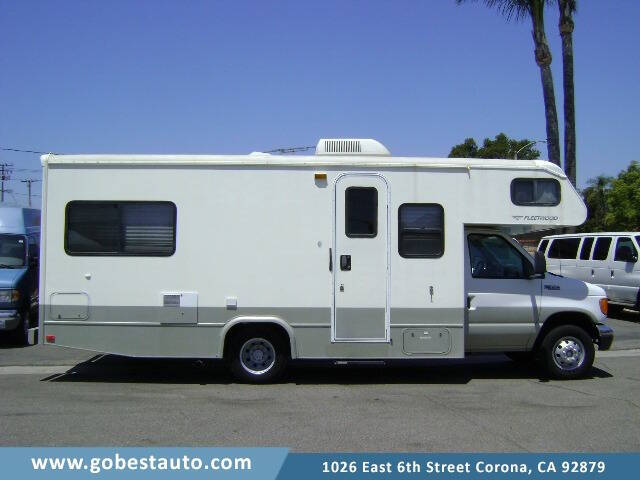 2005 Ford E-Series E-350 SD