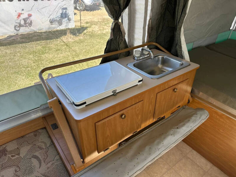 2004 Fleetwood RV POP UP