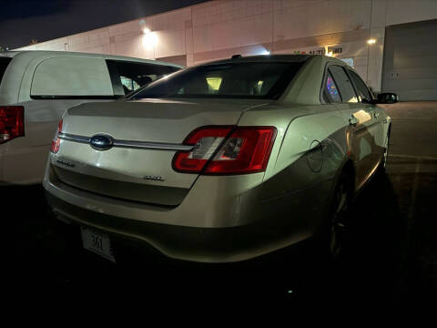 2010 Ford Taurus SEL