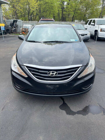 2012 Hyundai Sonata for sale at Right Choice Automotive in Rochester NY