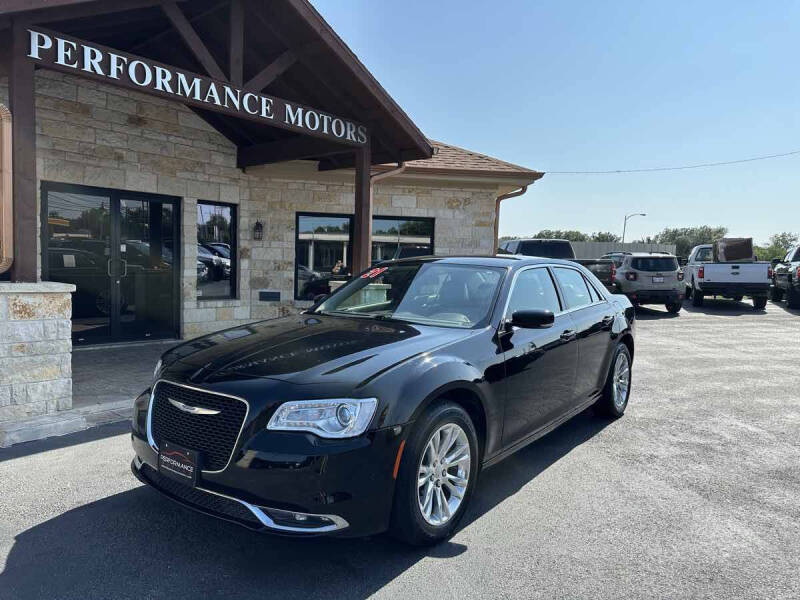 2021 Chrysler 300 Touring L
