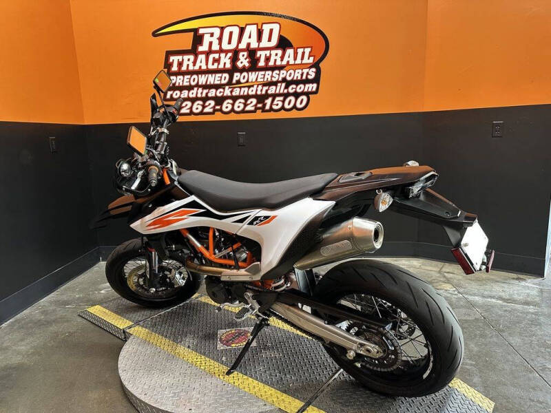 2019 KTM 690 SMC R