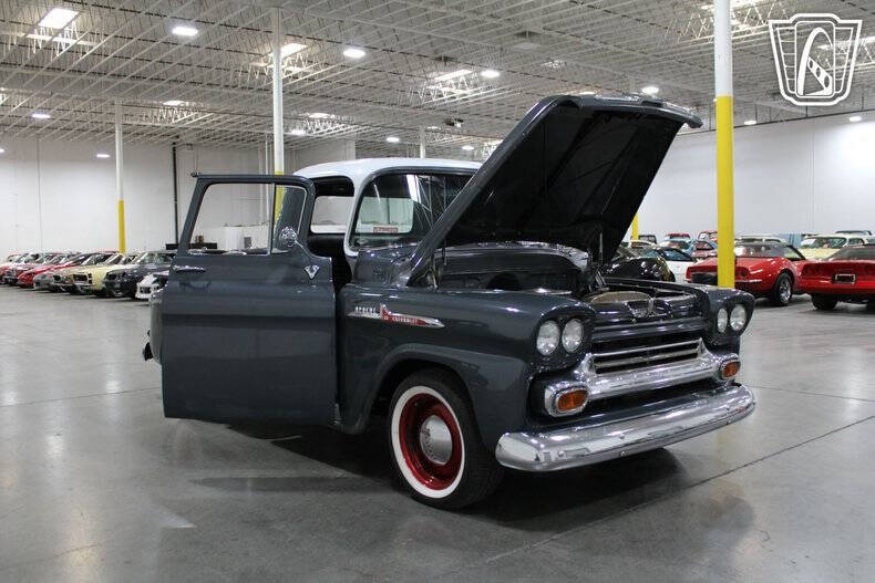 1958 Chevrolet Apache
