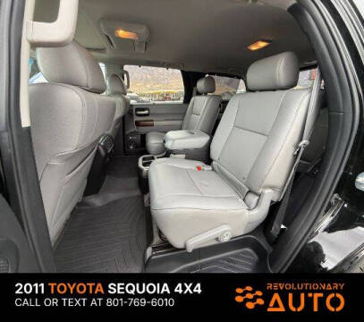 2011 Toyota Sequoia Platinum