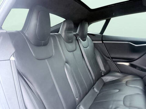 2016 Tesla Model S 75D