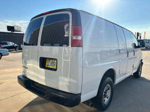 2017 Chevrolet Express 2500