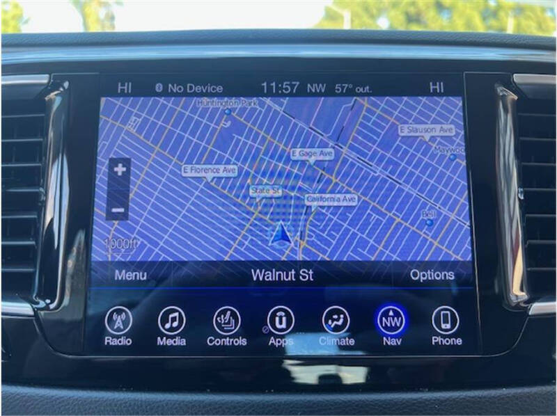 2017 Chrysler Pacifica Touring-L Plus