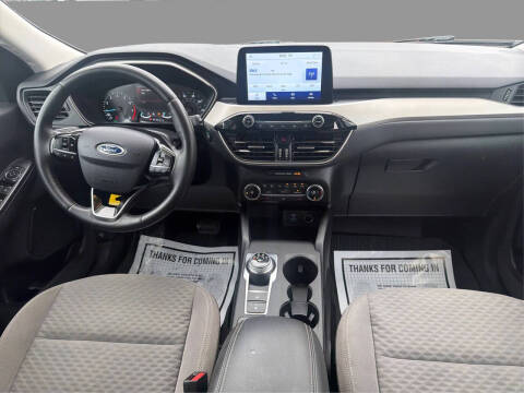 2021 Ford Escape SE