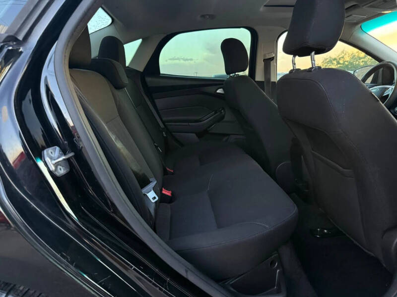2017 Ford Focus SEL